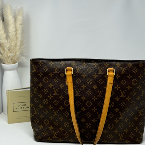 💯Authentic LOUIS VUITTON Luco Monogram Tote - Picture 3 of 12